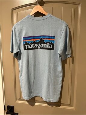 PATAGONIA Graphic Tshirt S